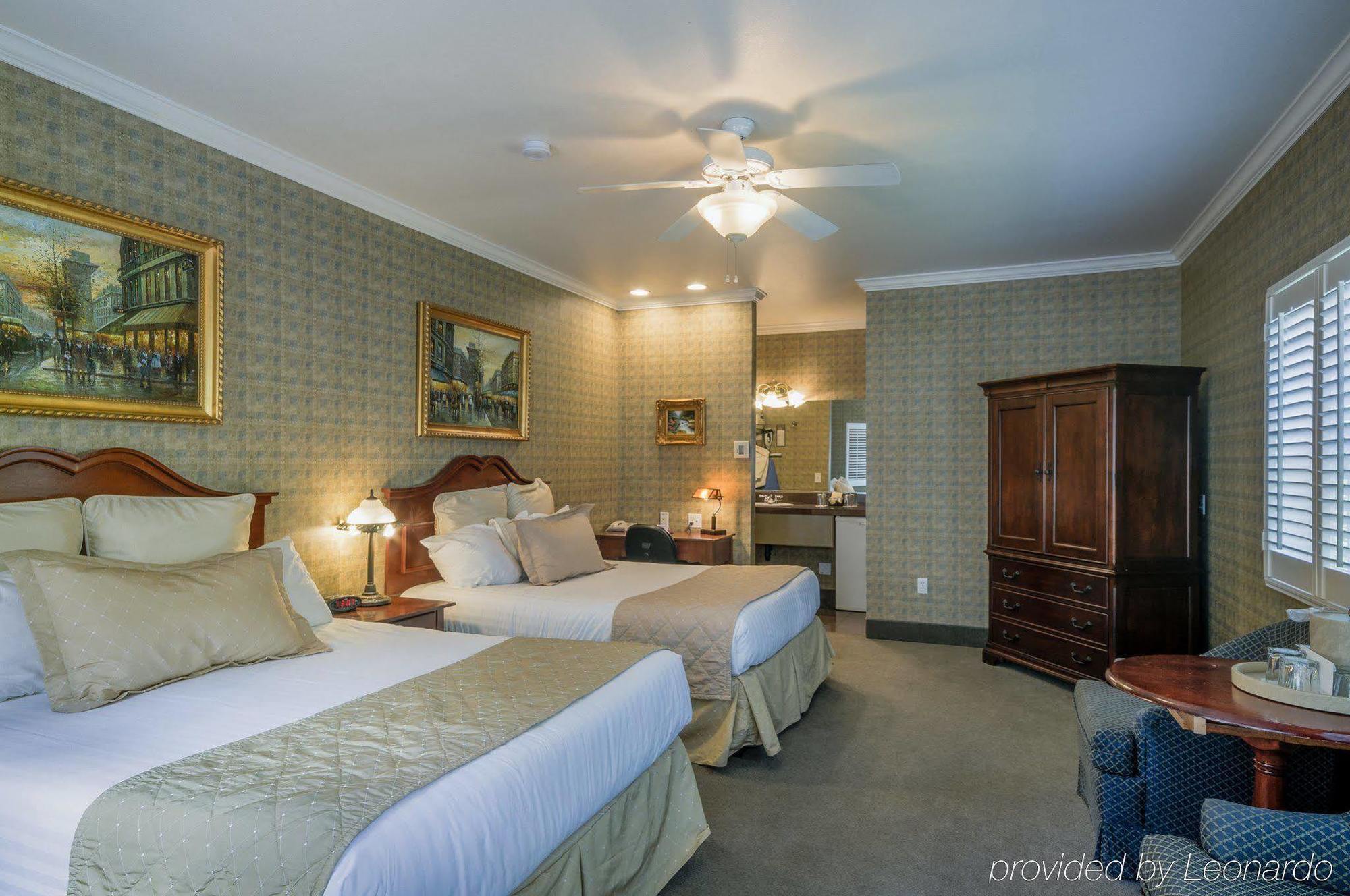Grass Valley Courtyard Suites Esterno foto