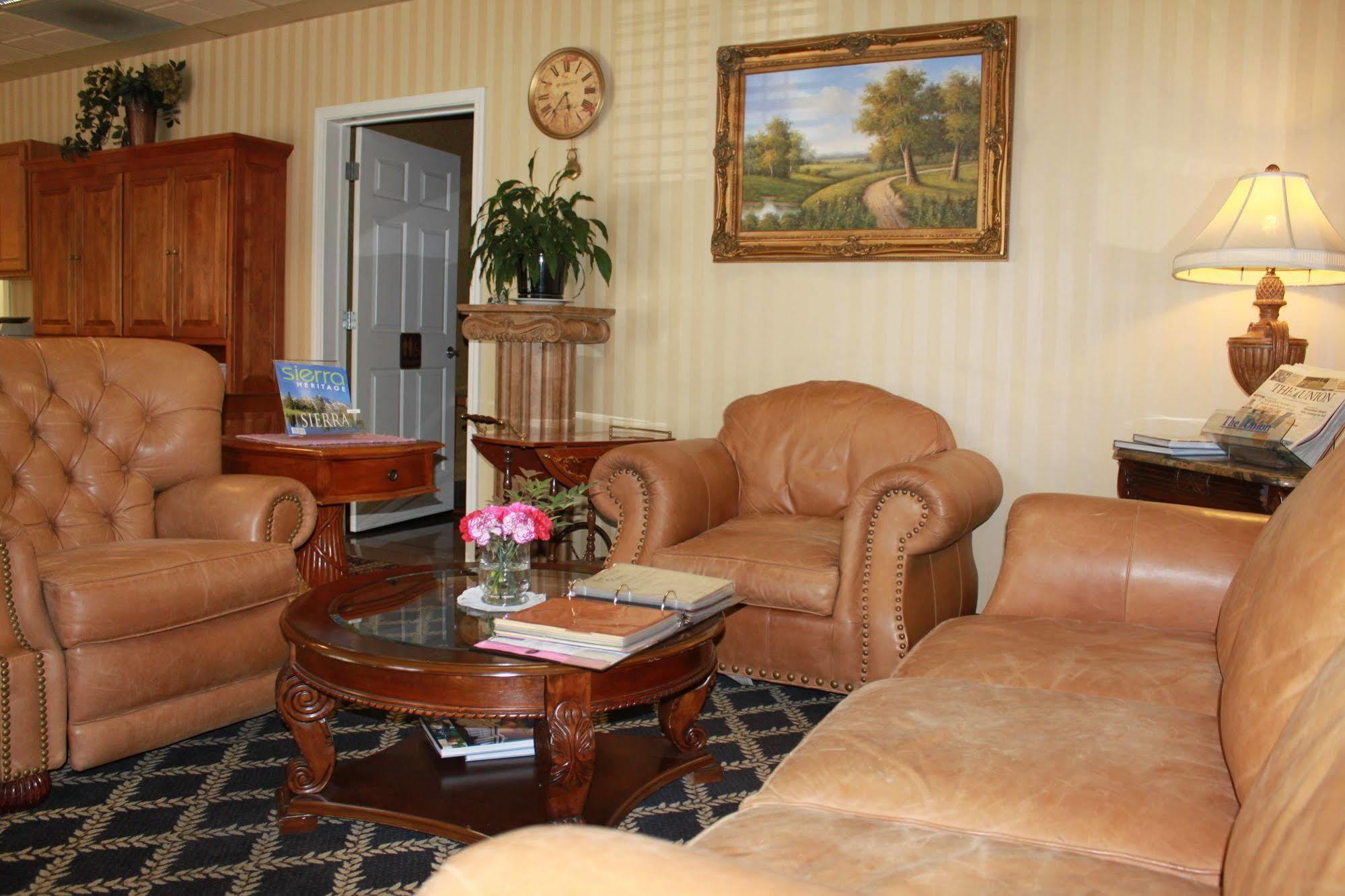Grass Valley Courtyard Suites Esterno foto