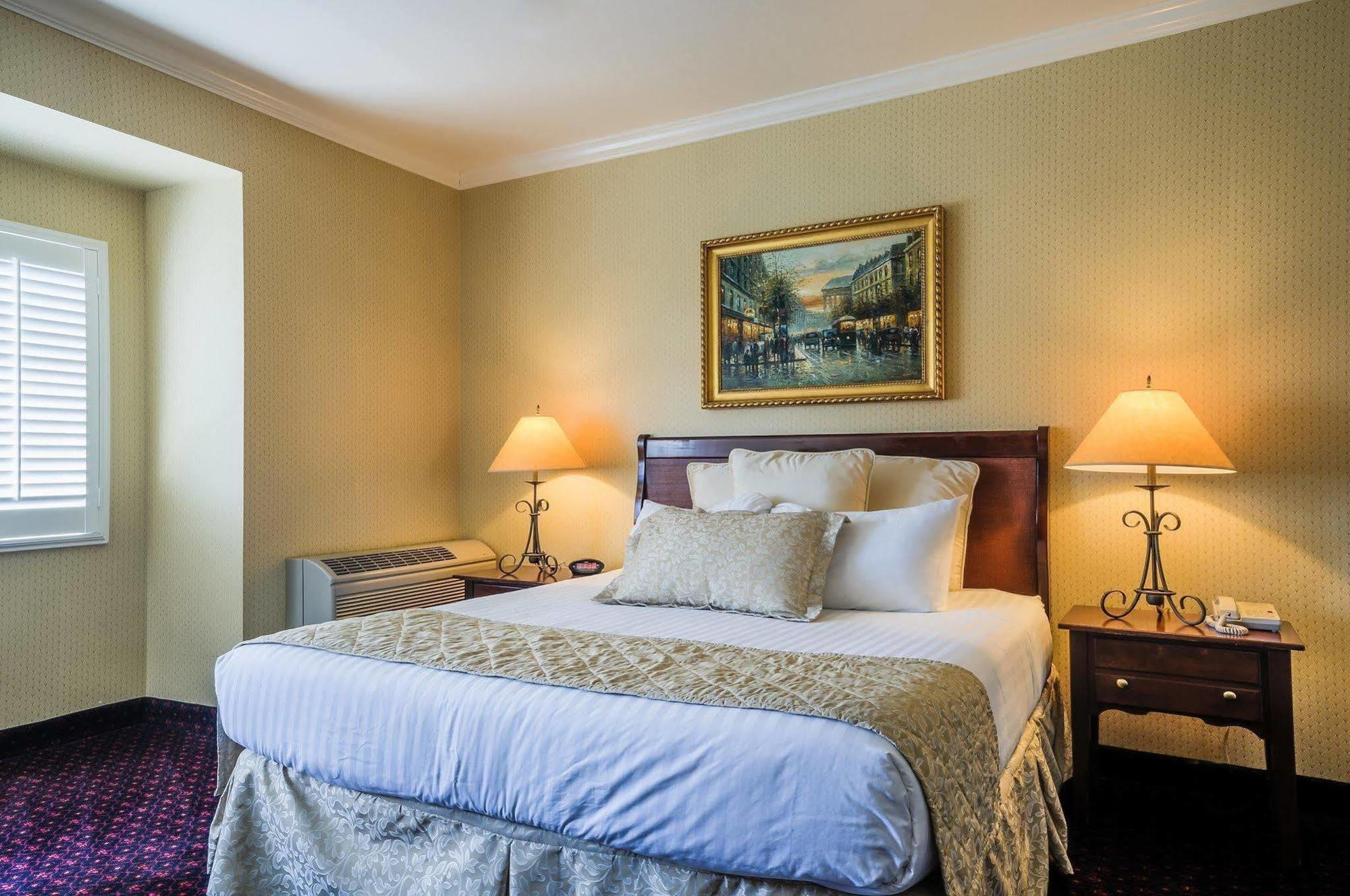 Grass Valley Courtyard Suites Esterno foto